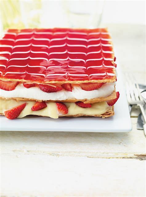 strawberry-mille-feuille-ricardo image