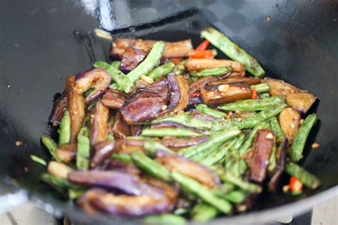 eggplants-and-green-beans-china-sichuan-food image