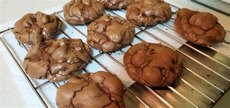 chocolate-ecstasy-cookies-my-loso-lifestyle image