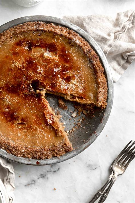 brled-pumpkin-pie-broma-bakery image