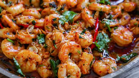 4-minutes-spicy-garlic-shrimp-recipe-video image