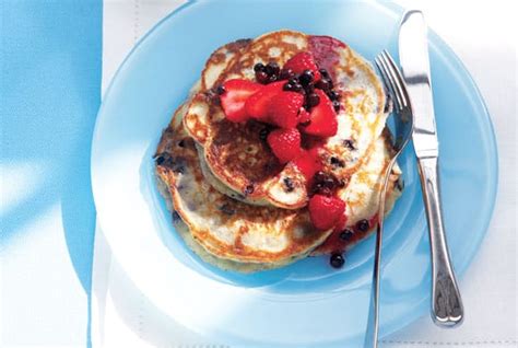 lemon-ricotta-pancakes-with-berry-compote-canadian image