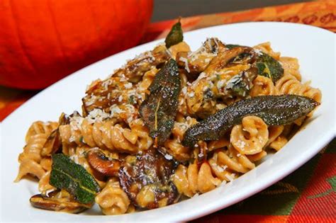 pumpkin-and-mushroom-pasta-with-gorgonzola image