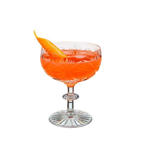 quarter-deck-cocktail-recipe-diffords-guide image