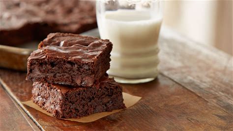 fudgy-dark-chocolate-brownies-recipe-hersheys image