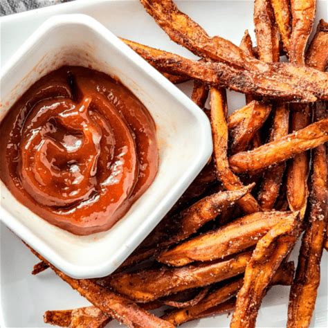 air-fryer-cinnamon-sweet-potato-fries-fork-to-spoon image
