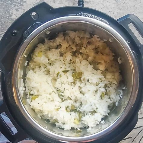 green-onion-rice-southern-bytes image