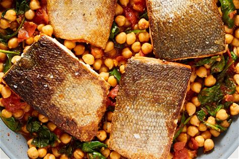 weeknight-salmon-with-smoky-spinach-and-chickpeas image