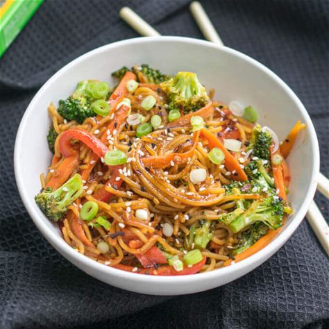 easy-garlic-sesame-noodles-10-minute-vegan-gluten image