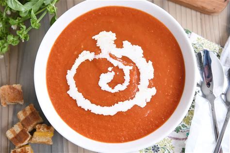 the-best-classic-tomato-soup-recipe-mels-kitchen image