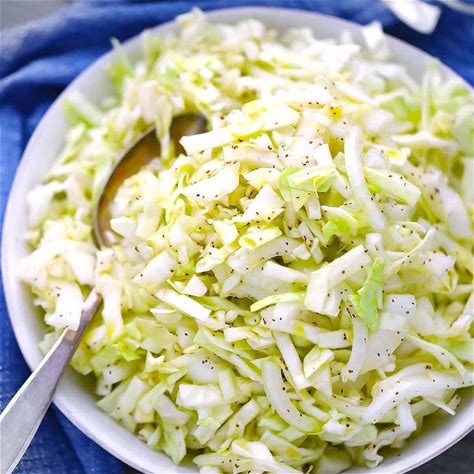 sweet-and-tangy-no-mayo-coleslaw-bowl-of image