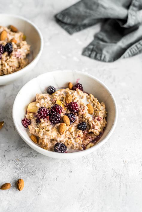 baked-steel-cut-oatmeal-running-on-real-food image
