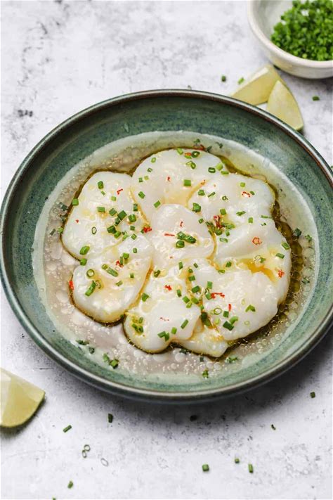 scallop-crudo-with-soy-and-ginger-well-seasoned image