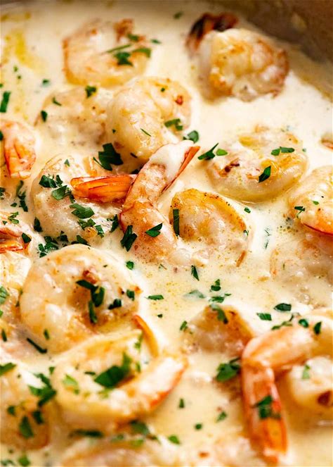 creamy-garlic-prawns-shrimp-recipetin-eats image