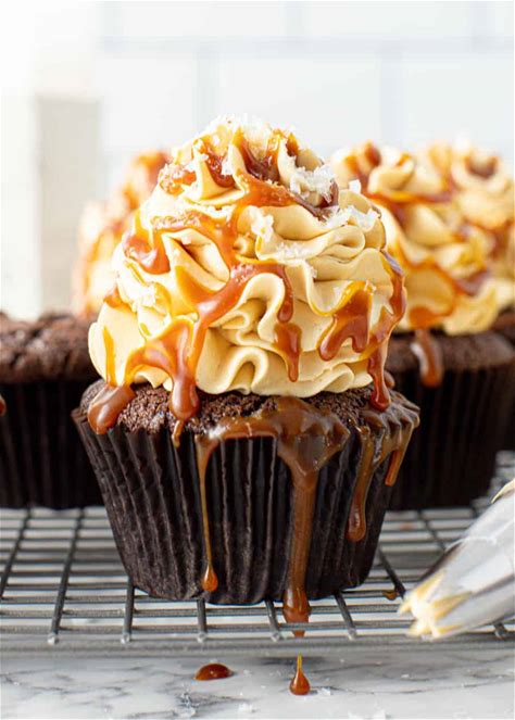 salted-caramel-and-chocolate-cupcakes-the-scran-line image
