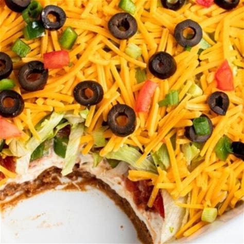 seven-layer-taco-dip-insanely-good image