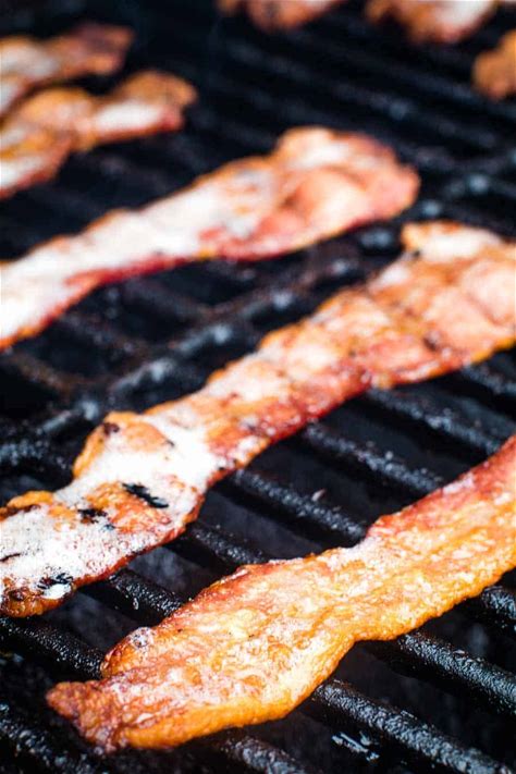smoked-bacon-slices-crispy-gimme-some-grilling image