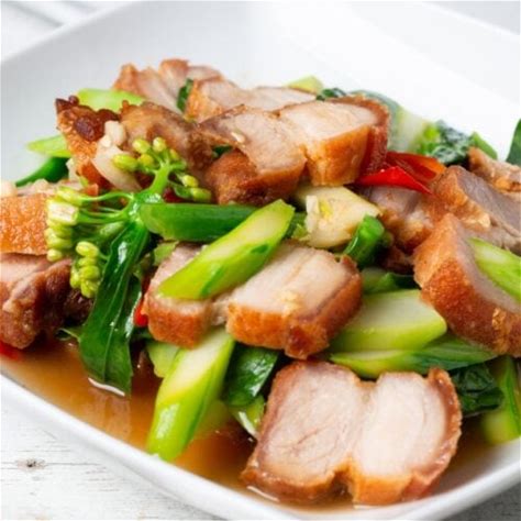 10-authentic-thai-pork-recipes-for-dinner-insanely image