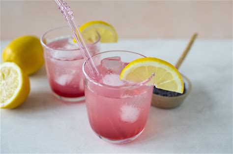 best-this-refreshing-lemon-lavender-spritzer-is-the image