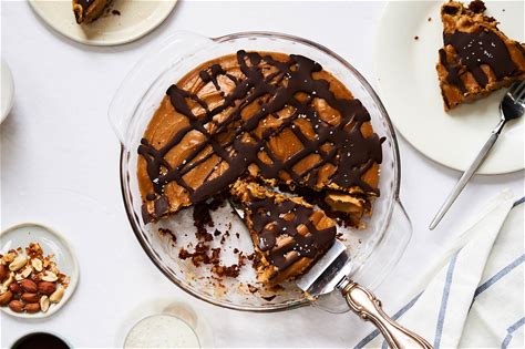 this-healthy-no-bake-peanut-butter-cup-pie-is-the image