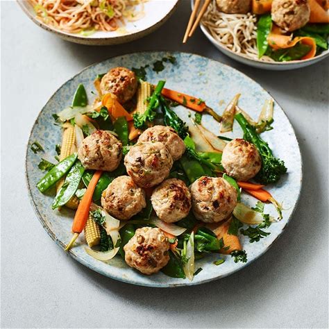 asian-turkey-meatballs-healthy-recipe-ww-australia image