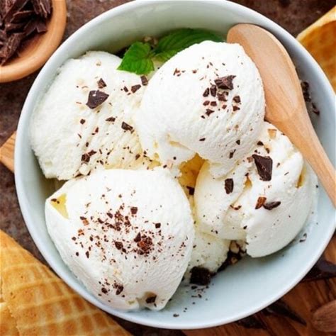 20-homemade-almond-milk-ice-cream-recipes-insanely image
