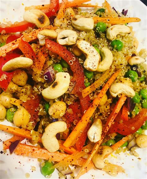 easy-healthy-curried-quinoa-cashew-salad-vegevega image