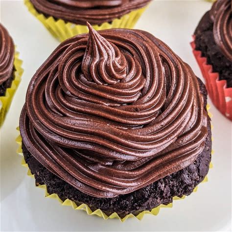 best-air-fryer-chocolate-cupcakes-from-scratch-go image