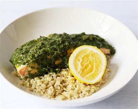 steamed-herb-salmon-and-brown-rice-recipe-sidechef image