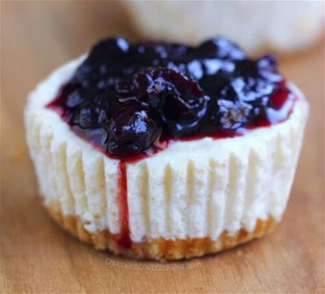 cheesecake-cupcakes-the-best-mini image