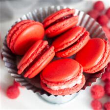 raspberry-french-macaron-recipe-classic-fillings image