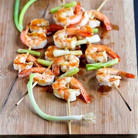 grilled-teriyaki-shrimp-recipe-cookin-canuck image