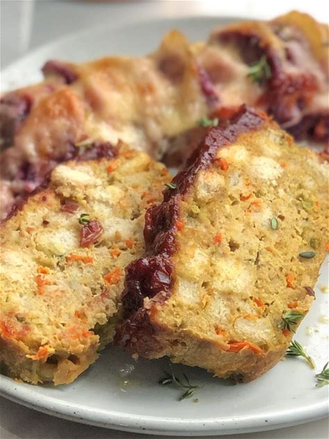 thanksgiving-meatloaf-a-healthy-makeover image