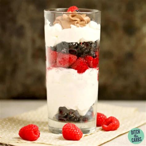 simple-low-carb-sundae-sugar-free-ditch-the-carbs image