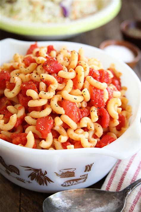 classic-macaroni-and-tomatoes-southern-bite image