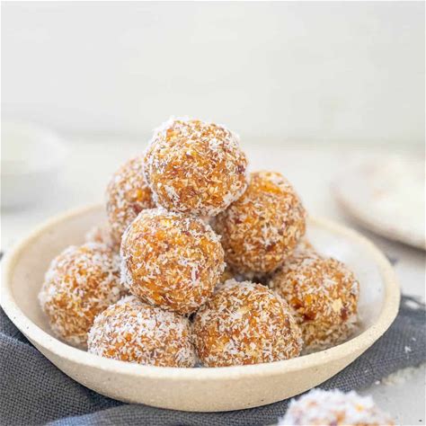 apricot-bliss-balls-recipe-my-sugar-free-kitchen image