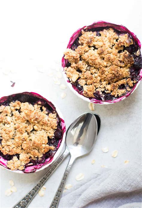 maple-walnut-blueberry-crisp-marisa-moore-nutrition image