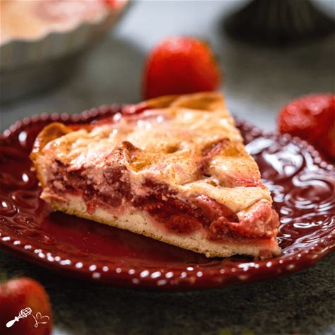 strawberry-kuchen-recipe-raisenne-dough-riser image