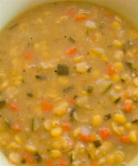 courgette-and-yellow-split-pea-soup-punchfork image