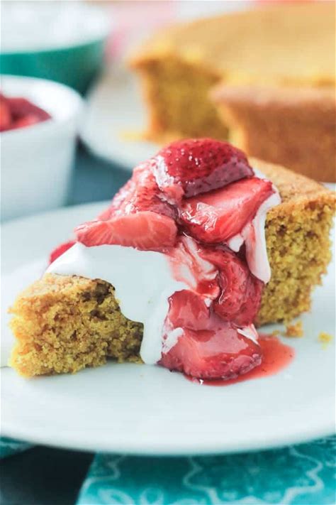 sweet-vanilla-cornbread-cake-veggie-inspired image