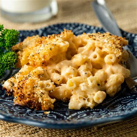 mac-and-cheese-with-cream-cheese-video-kevin-is image