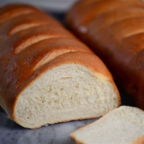 bakery-style-french-bread-recipe-foodology-geek image