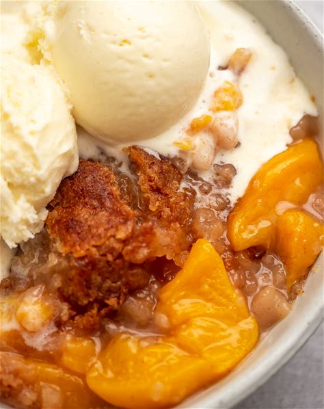 the-easiest-southern-peach-cobbler-highly-rated image