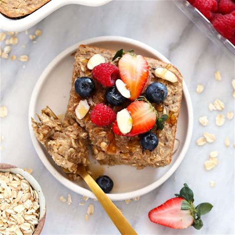 best-baked-oatmeal-15-baked-oatmeal-recipes-fit image