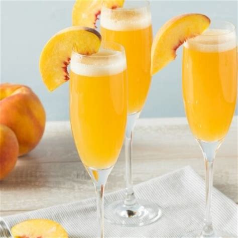 23-classic-champagne-cocktails-insanely-good image