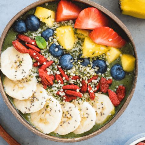 20-healthy-breakfast-bowls-insanely-good image