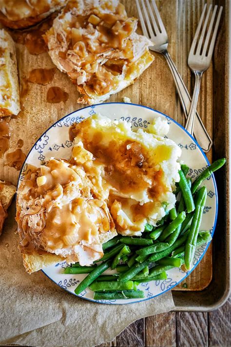 open-faced-turkey-and-gravy-sandwiches image