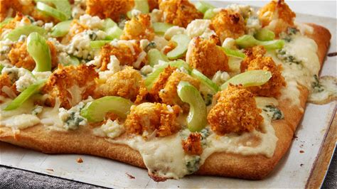 buffalo-cauliflower-white-pizza-recipe-pillsburycom image