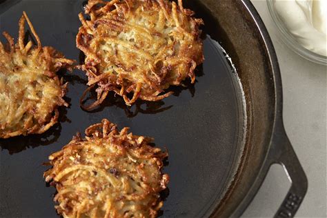 crispy-classic-latkes-recipe-with-step-by-step-guide image