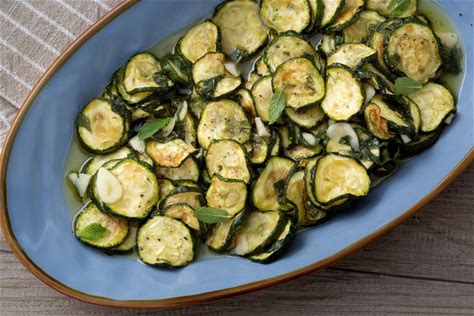 zucchini-with-mint-and-vinegar-italian-recipes-by image